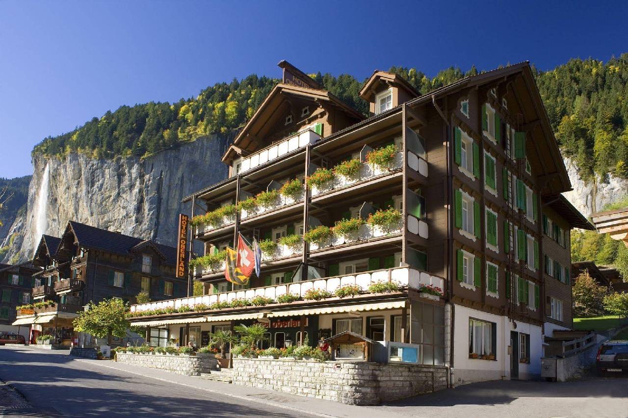 Hotel Oberland 