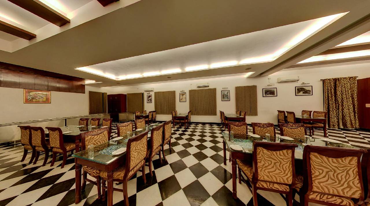 Hotel Shilton By Royal Collection 