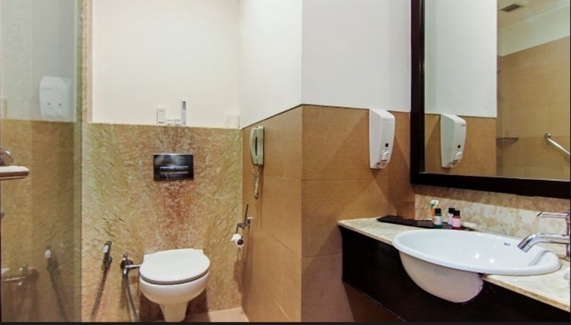 Vibe By The Lalit Traveller Room
