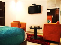 Oyo Premium Near Fortis Faridabad 