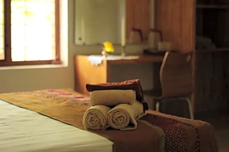 Alamanda Guest House 