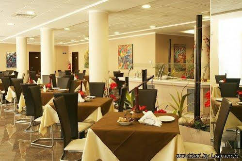 Record Hotel 
