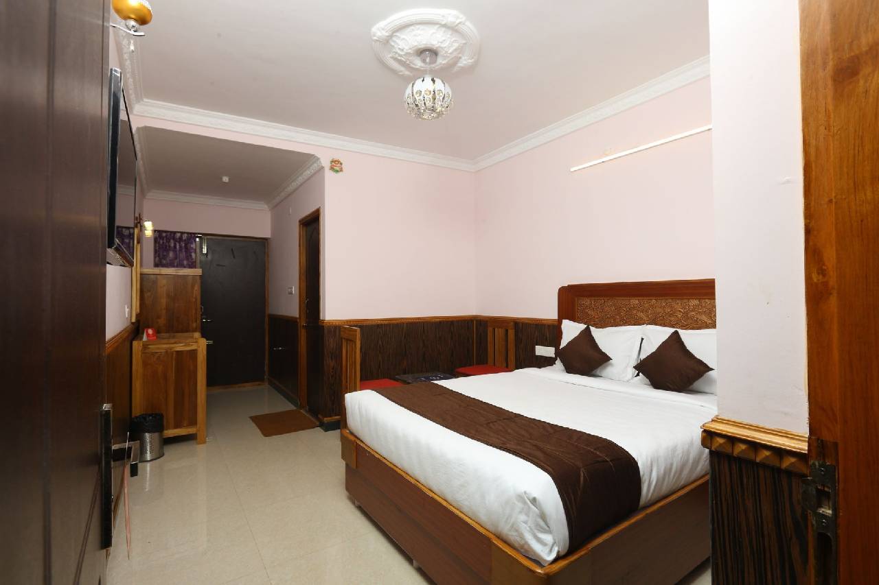 Oyo 8709 Hotel Rain Forest 