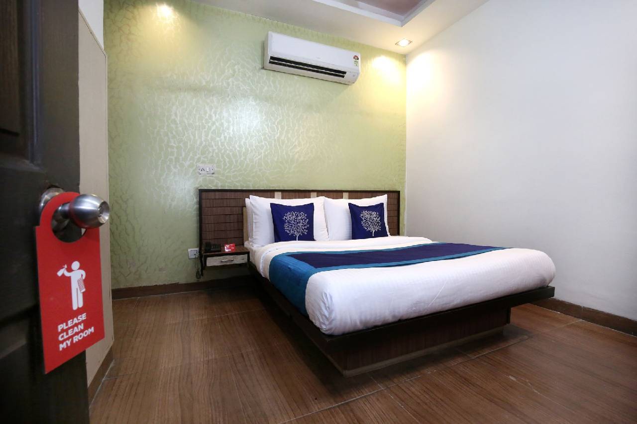 Oyo 9631 Hotel Oak 