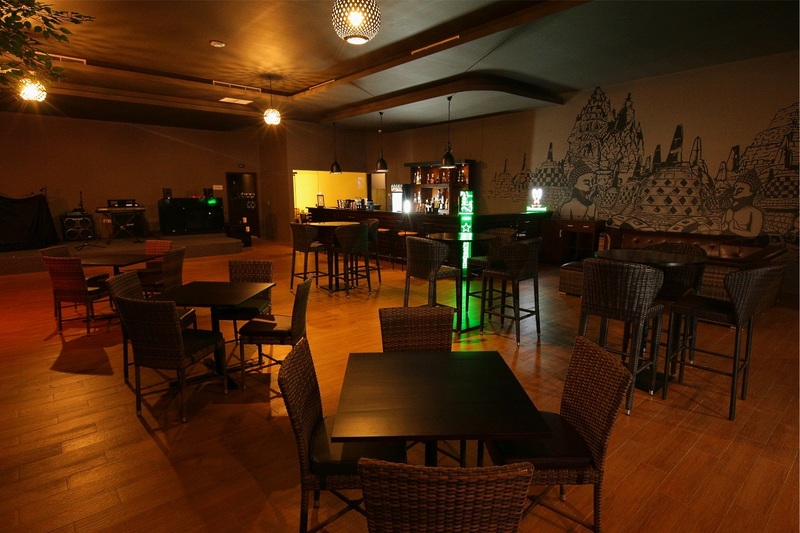 Aston Imperium Purwokerto Hotel And Convention Center Bar