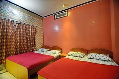 Hotel Rashmi 