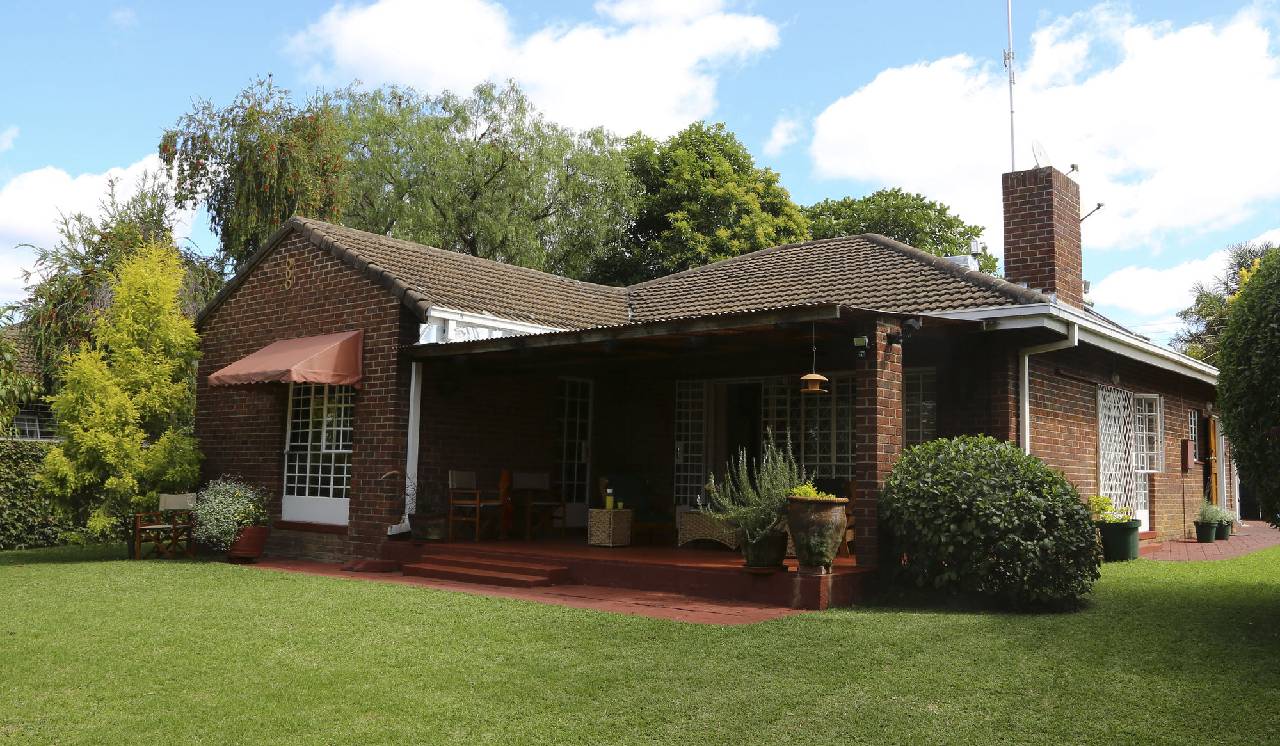 Sunbird Guest House 