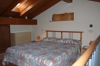 Nina & Berto Guestroom