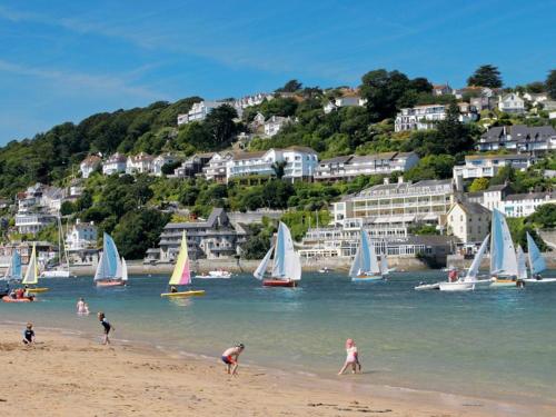 Hazel Cottage Nr Salcombe (هازل كوتاج نر سالكومب) 