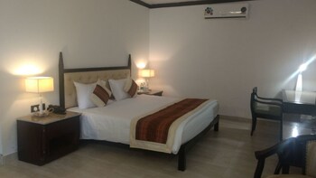 Pagoda's Manu Maharani Guestroom