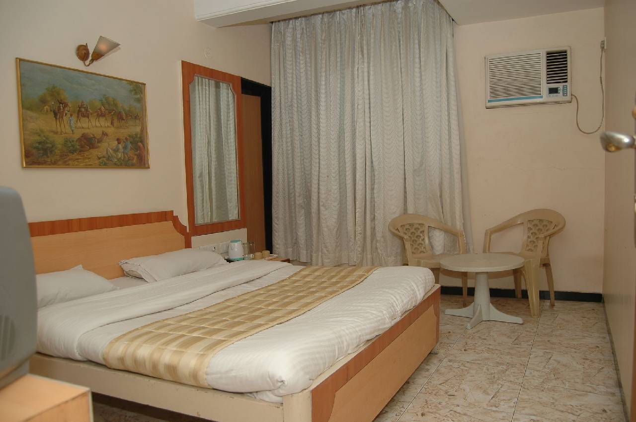 Hotel Alka Residency 