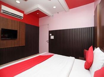 Oyo 11061 Hotel Awesome In-Room Amenity