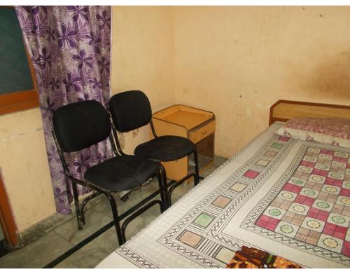 Deluxe Stay Near Isbt 