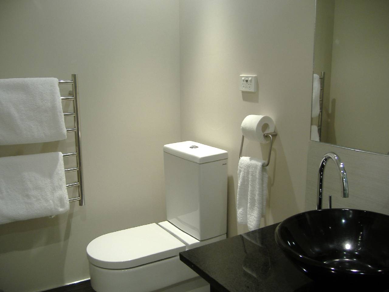 Apollo Hotel Rotorua (آپولو هتل روتوروا) 