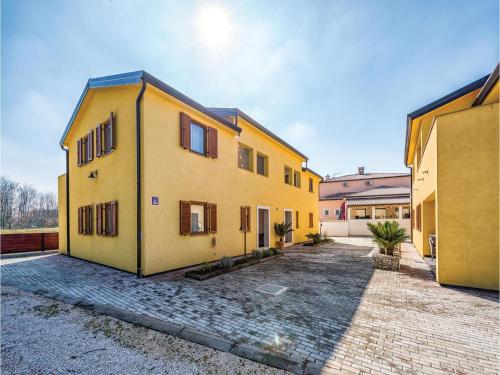 Holiday Home In Basanija 