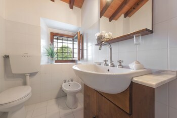 Agriturismo Casa Passerini A Firenze Bathroom