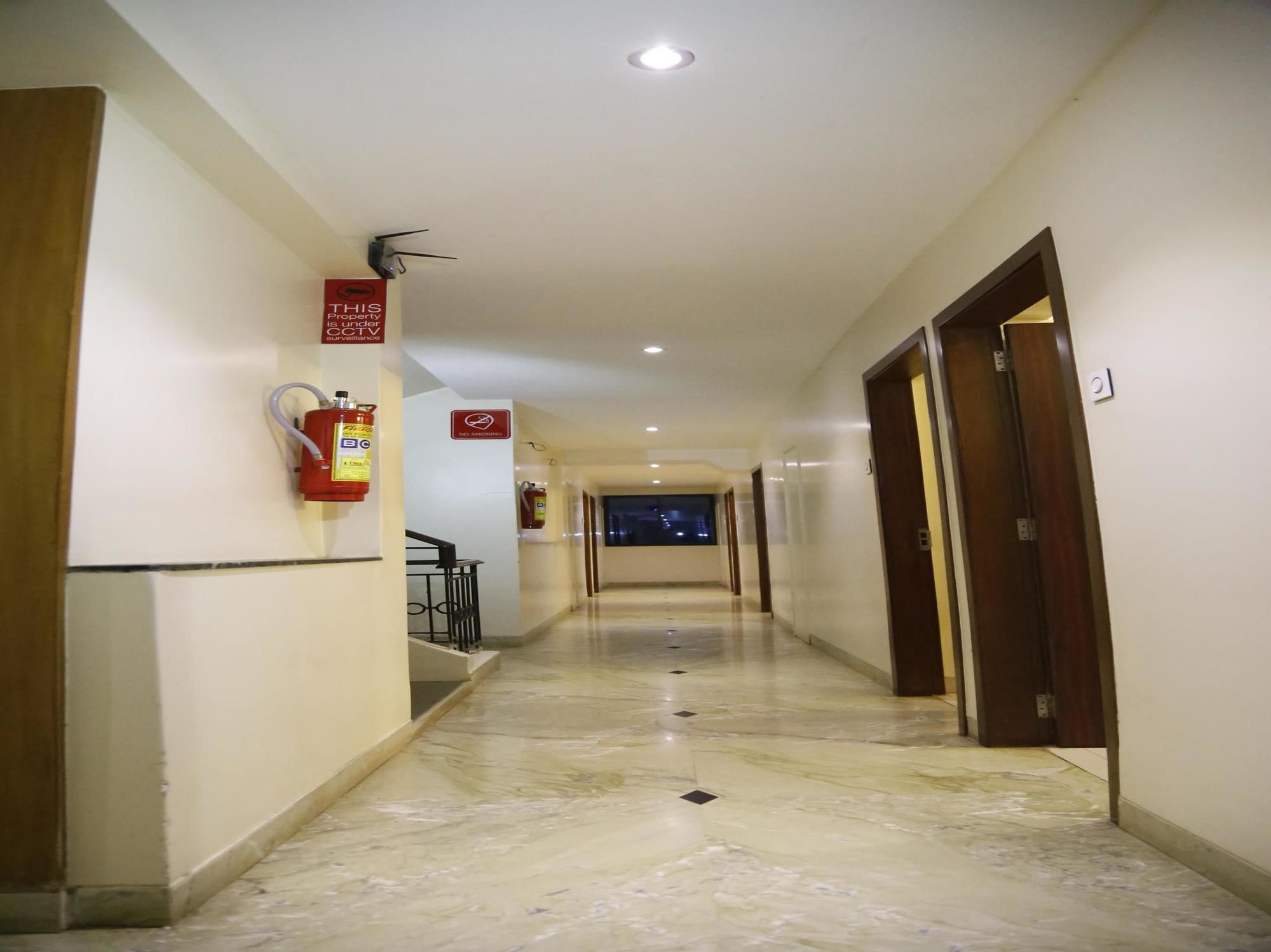 Oyo Rooms Old Pune Bangalore Road Kolhapur 