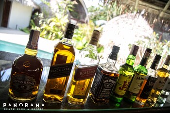 Panorama Beach Club & Resort Adults Only Hotel Bar