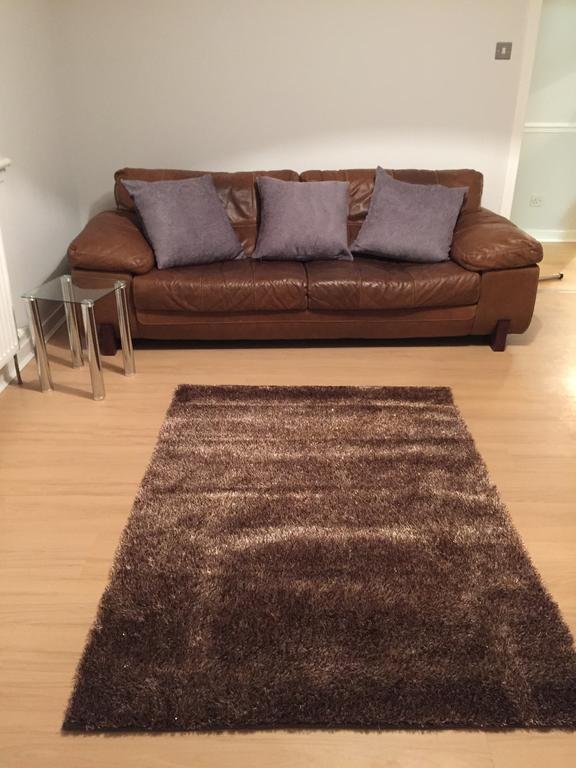 Contractor's House Shotts 