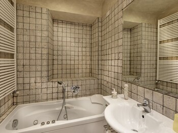 Borgo Iesolana Bathroom