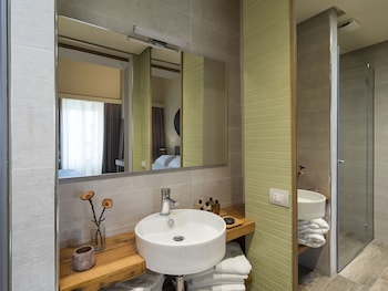Relais San Giuliano Bathroom Sink