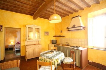 House With In Murlo With Private Pool Furnished Terrace In-Room Kitchen
