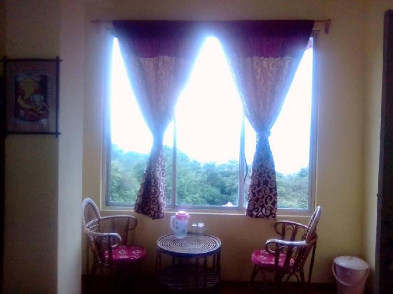 Clouds End Retreat & Cafe 