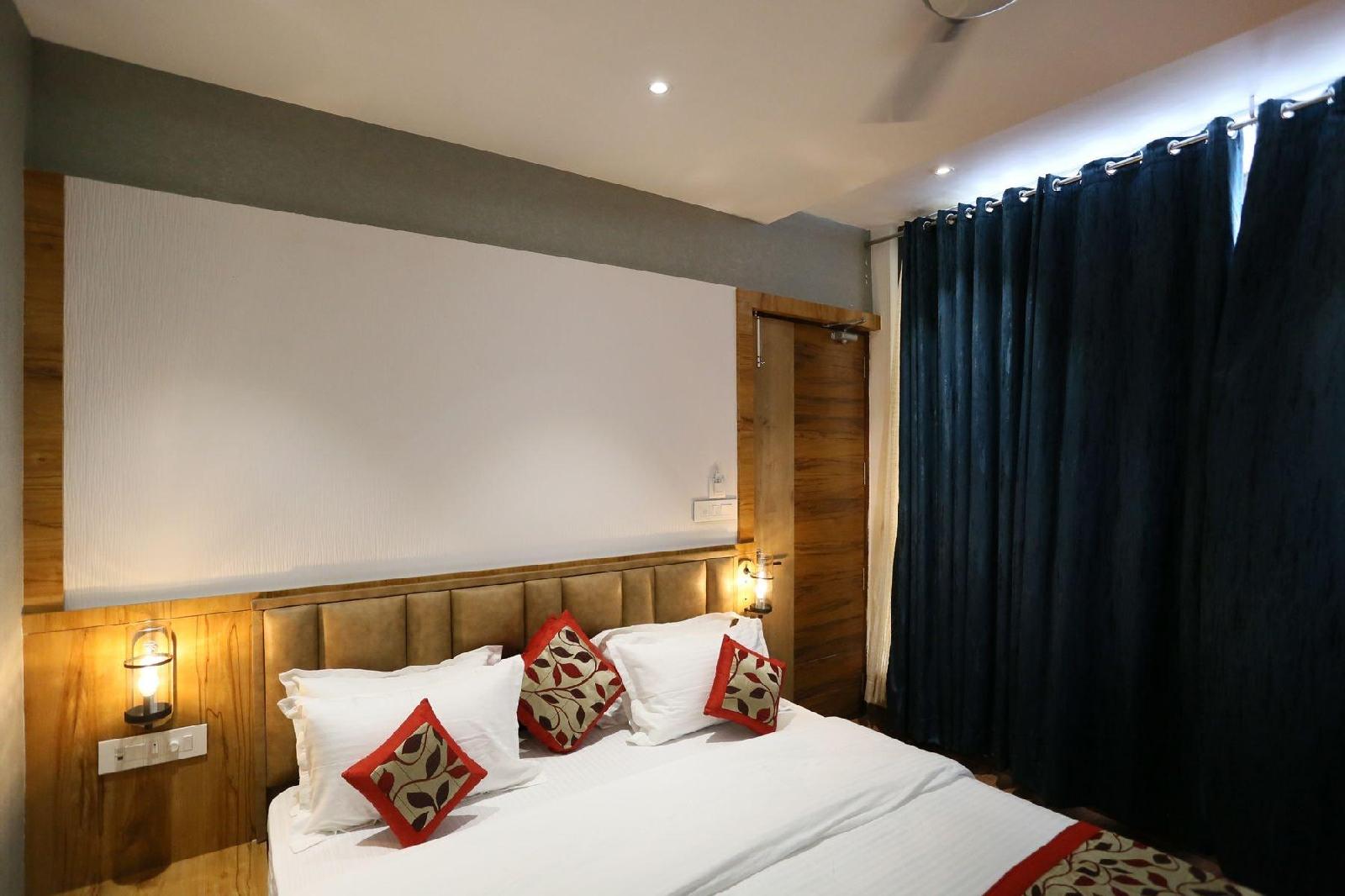 A Palace On River Rashmi Guest House 