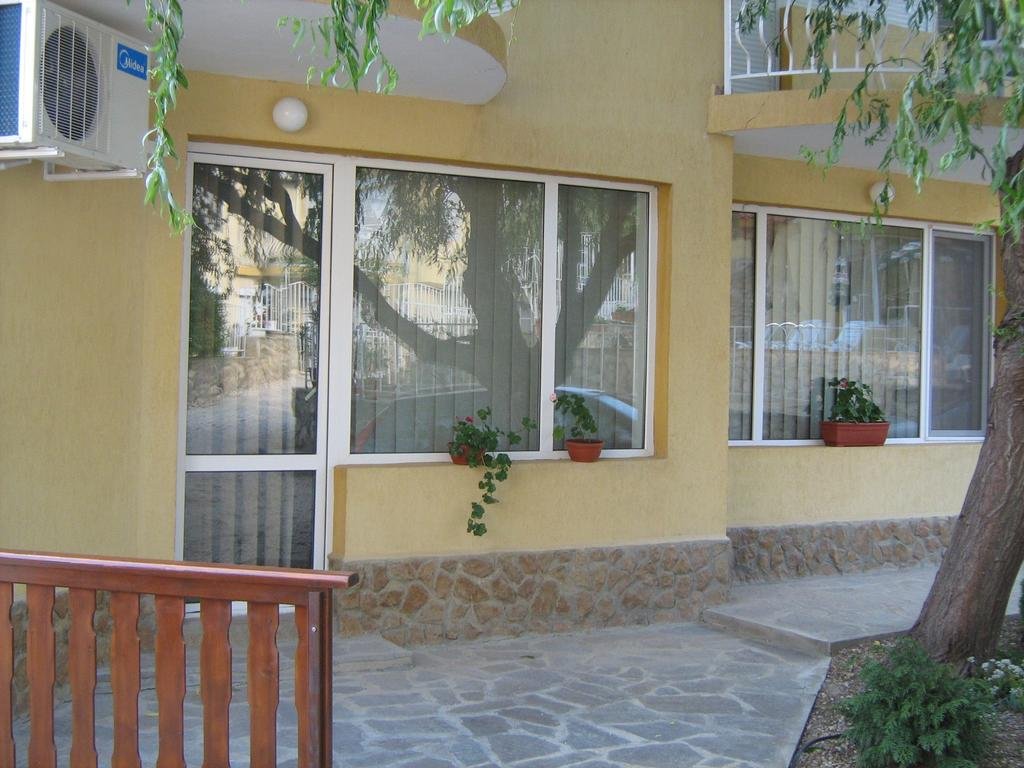 Vili Iskar 1 (ویلی ایسكار ۱) 