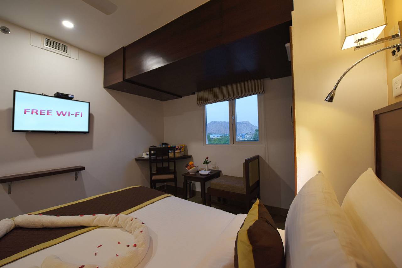 Gandharva By Peppermint Hotel 