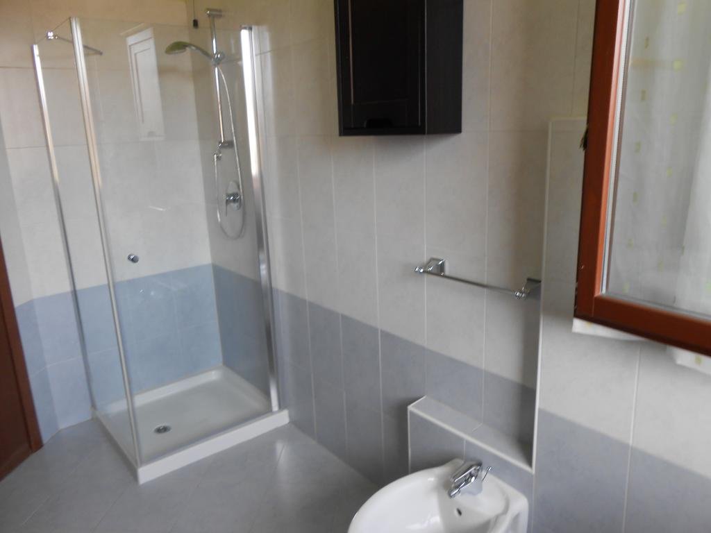 Il Glicine Sul Garda B&b 