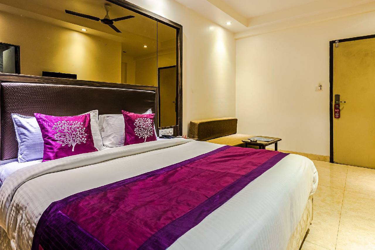 Oyo 3323 Hotel Sheetal 