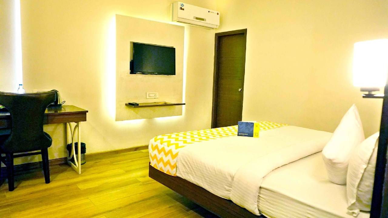 Fabhotel Royal Plaza Zirakpur 