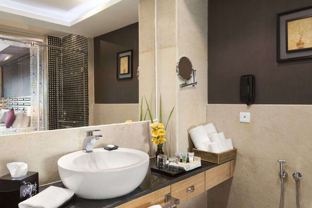 Ramada Alleppey Guest room