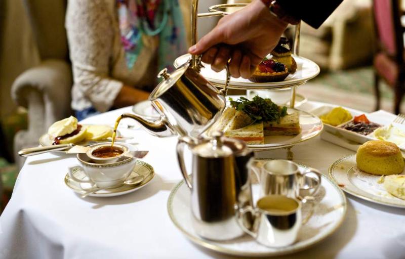 The Grand Hotel Eastbourne ( گرند هتل ایستبورن) Restaurant