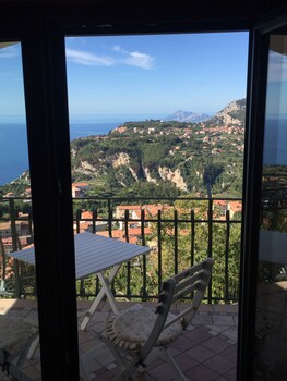 B&b Villa Reginella Balcony View