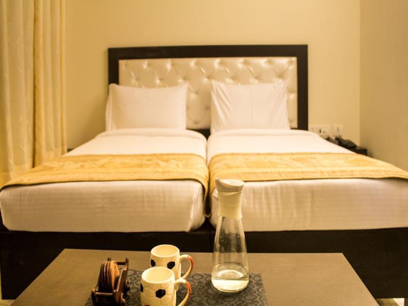 Ivy Hotel 