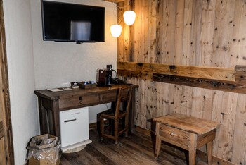 Hotel Du Grand Paradis & Wellness La Baita Guestroom