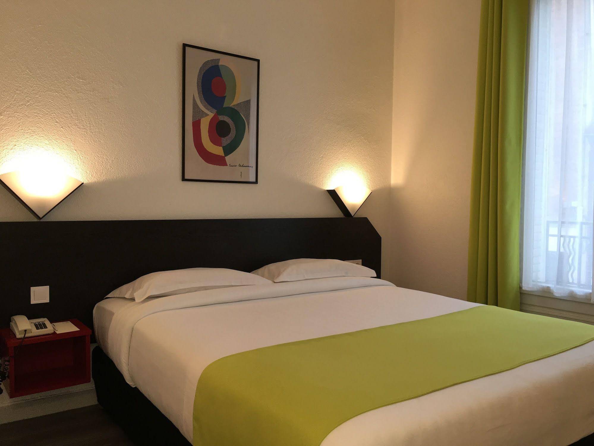 Boulogne Résidence Hotel (بولوگن رéسیدنس هتل) 
