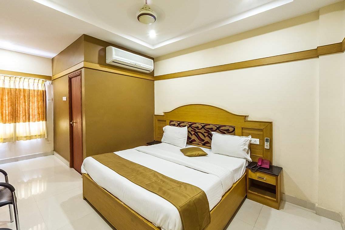 Hotel Imperial Regency (هتل ایمپریال ریجنسی) 