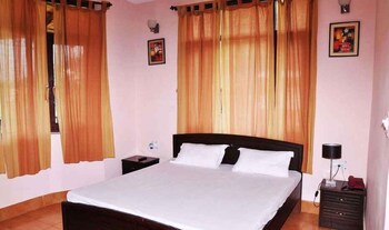 Sahaj Hotel Guestroom