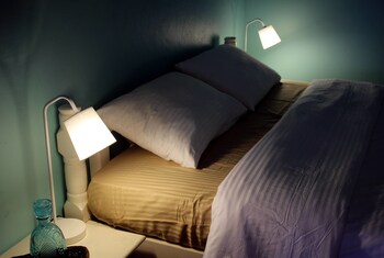 Bedspace Beach Guestroom
