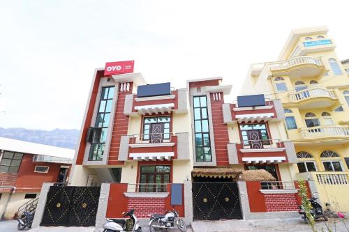 Oyo 6064 Home Stay Siddhi Palace 