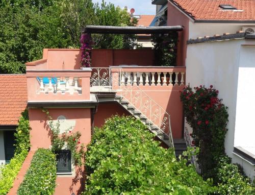 Liberty Style House & Independent Flat 