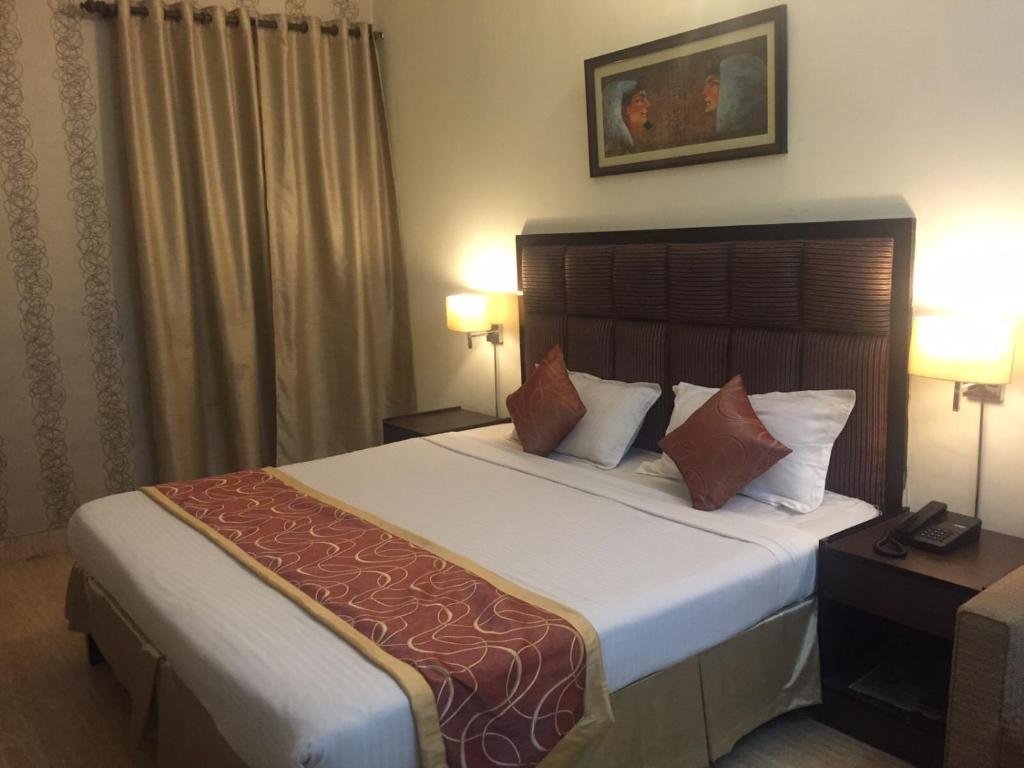 Hotel Dreamz Residency 