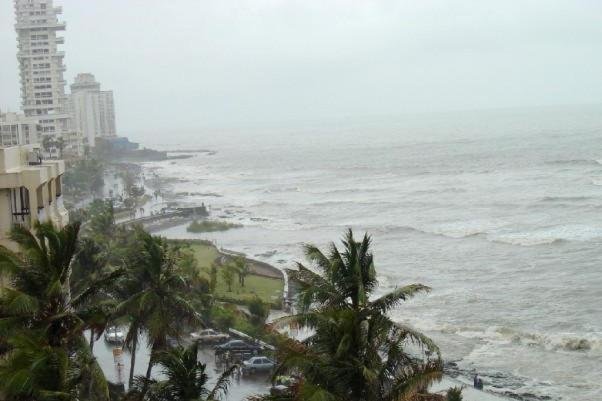 Seafront Haven In Bandra 