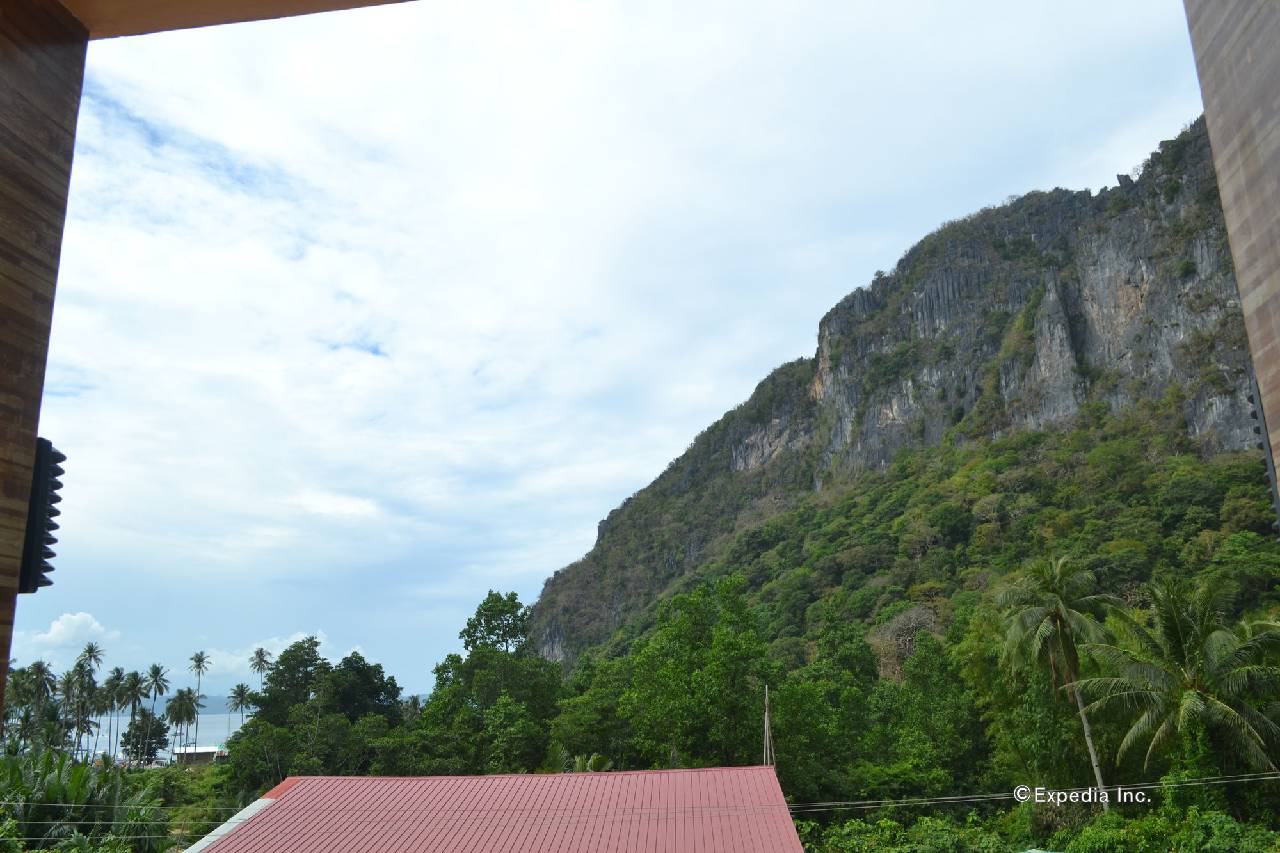 Jurias Pension 