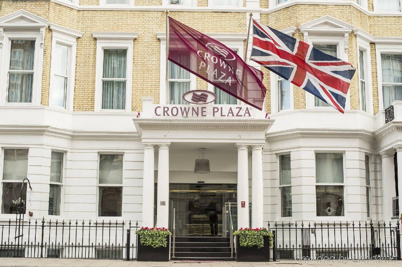 DoubleTree by Hilton London Kensington Reserve Your Hotel, SelfCatering, or Bed and Breakfast
