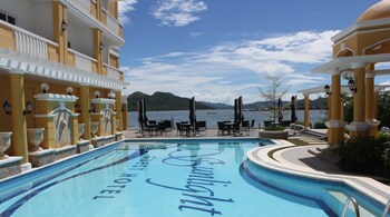 Sunlight Guest Hotel Coron Outdoor Pool