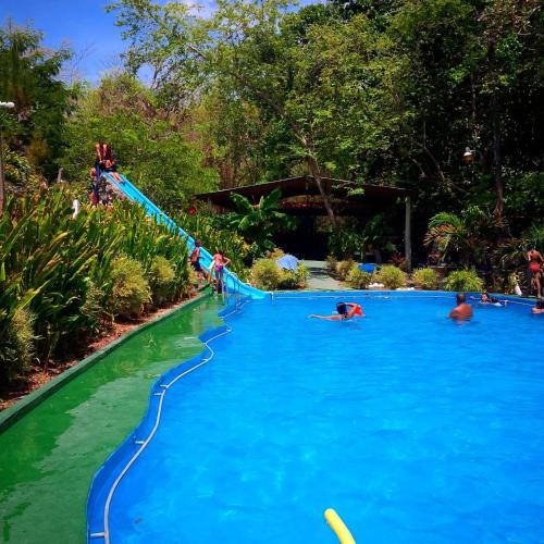 Aguas Termales Salitral 
